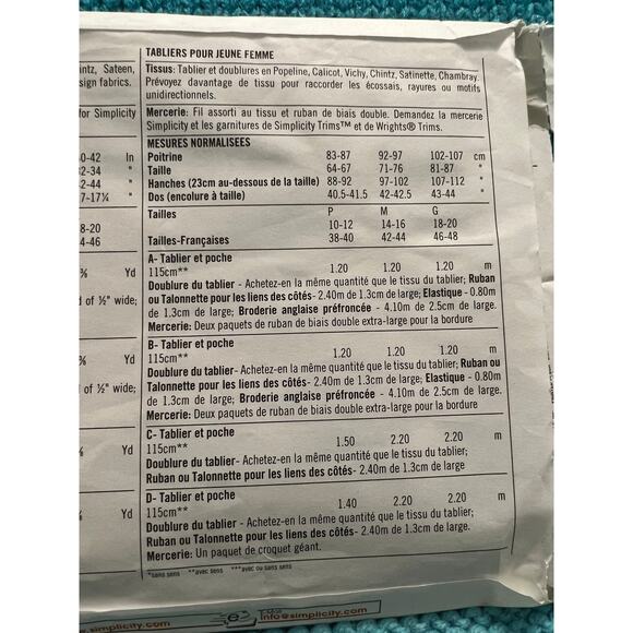 Simplicity 5525 Sewing pattern Apron pattern size S M L - Picture 5 of 5